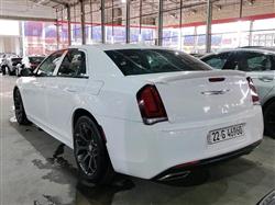 كرايسلر 300